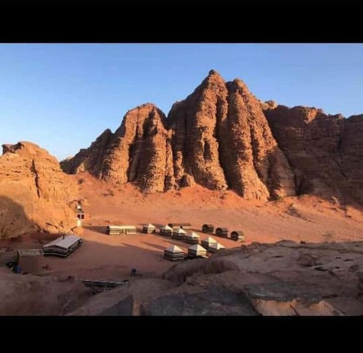 Um Sabatah Camp Hotel Wadi Rum Exterior photo